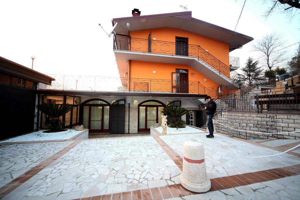 Tenuta Del Re The King'S Rooms Contrada  Esterno foto